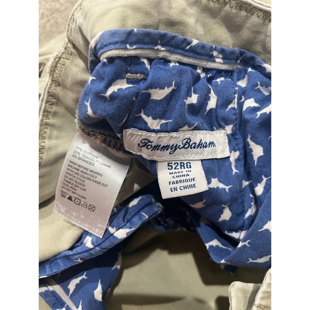 Tommy Bahama Boracay Cargo Shorts Mens 52 Khaki Tan Cotton Tencel Blend Casual - Picture 4 of 6